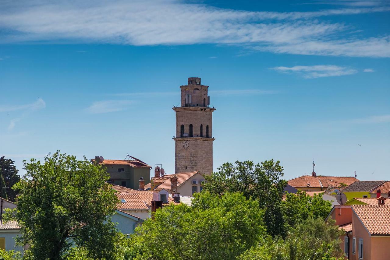 Appartamento Vila Milla Premantura Esterno foto