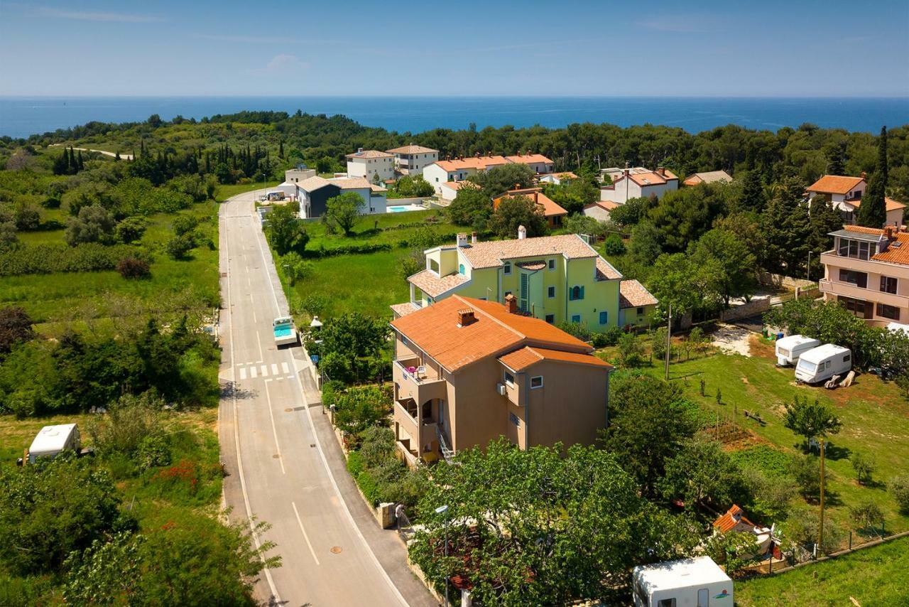 Appartamento Vila Milla Premantura Esterno foto